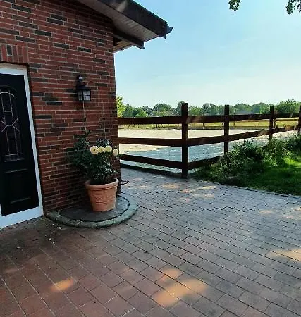 Ranchhouse Hunde Und Pferde Willkommen Appartamento Aurich